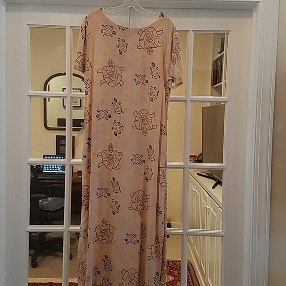 Hawaiian-style long dress by Urban Safari, M - Picture 1 of 4